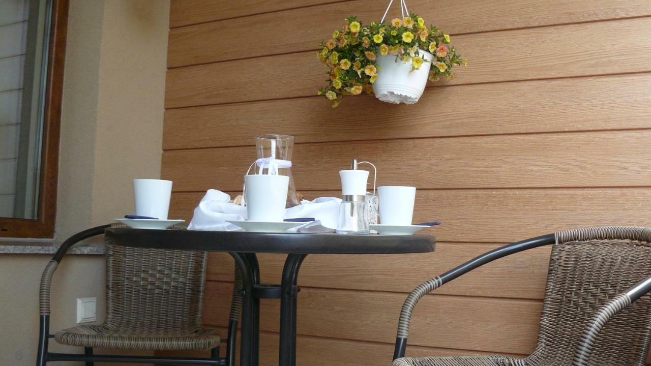Art Apartments In Поморіє Екстер'єр фото